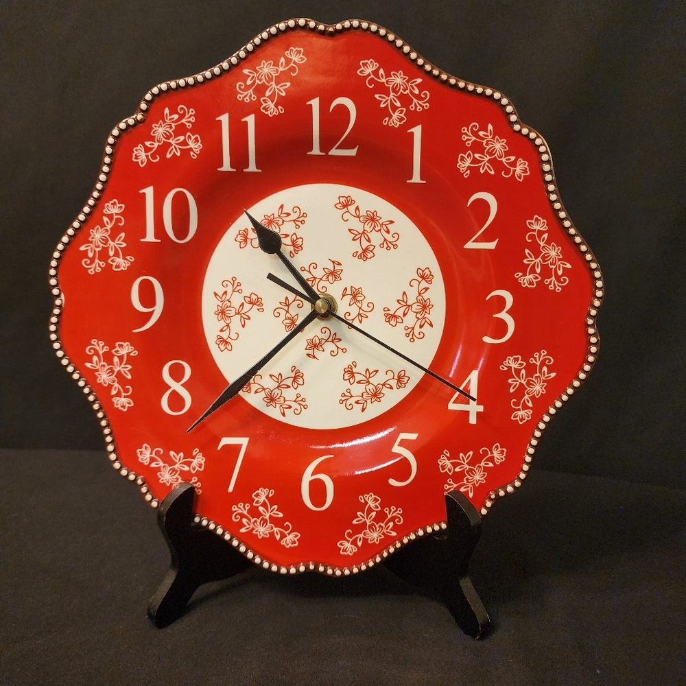 Temp-Tations Wall Clock